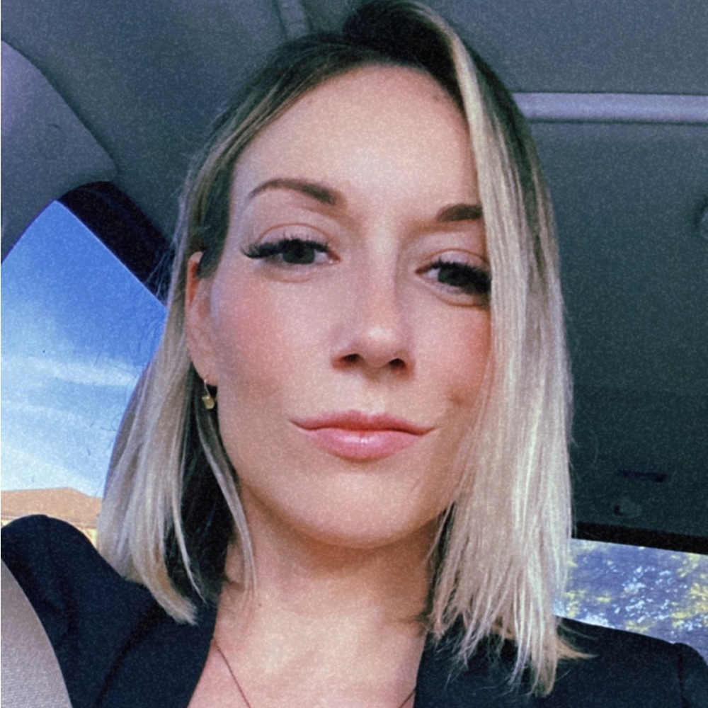 Meet your Posher, Sandra